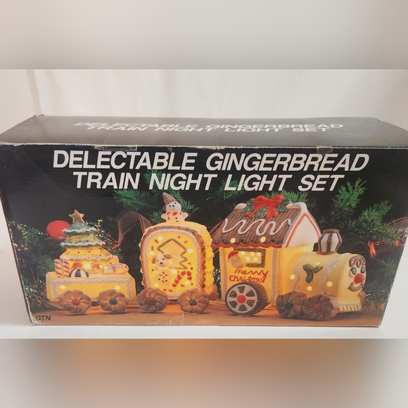 Vintage Delectable Gingerbread Train Night Light Set in Box - Picture 1 of 13